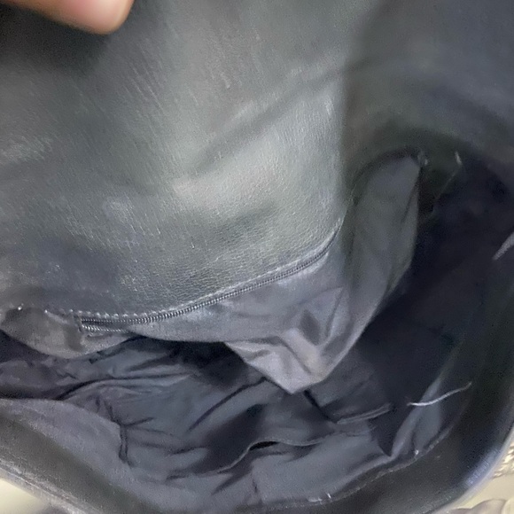 Leather Bag. - Picture 12 of 14